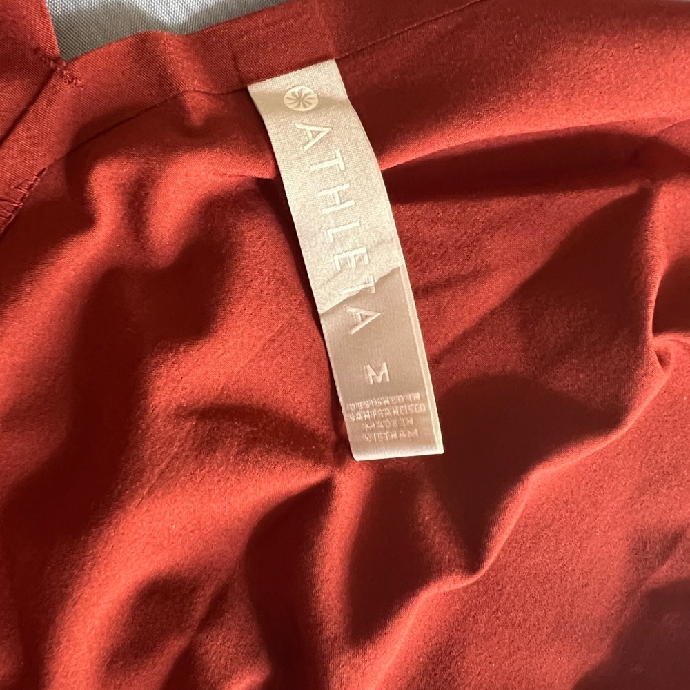 Athleta Sarasota Sleeveless Belted Jumpsuit in
Rust Red Size S - Picture 7 of 7